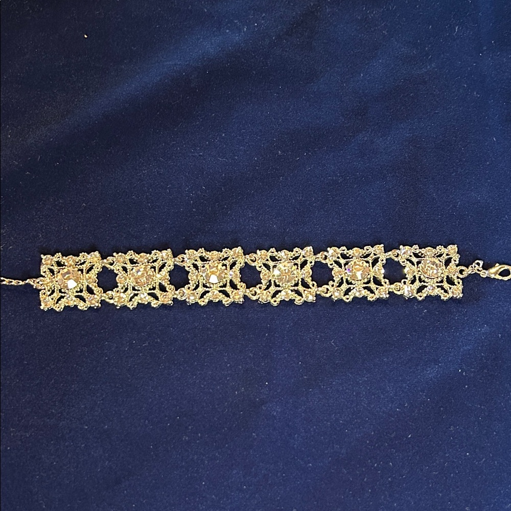 Rhinestone Bracelet (Silver Colour)